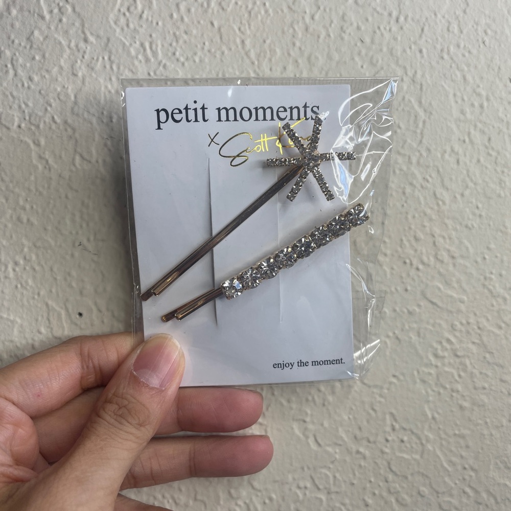 NWB Petit Moments 2 Pack Barrettes